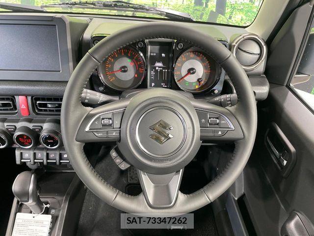 Suzuki JIMNY 2026-04 6752030-10