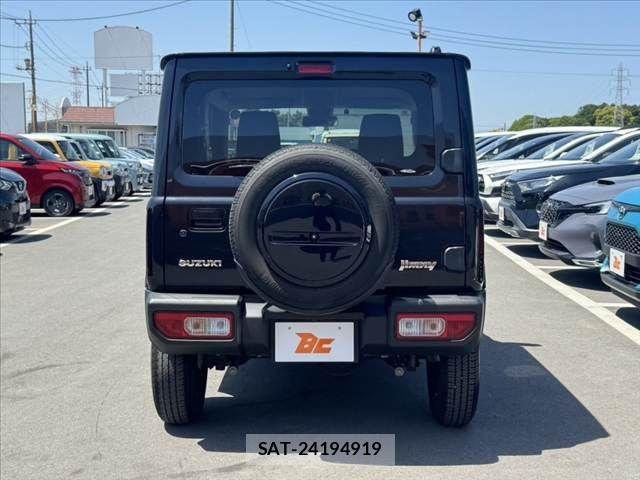 Suzuki JIMNY 2022-01 6752048-13