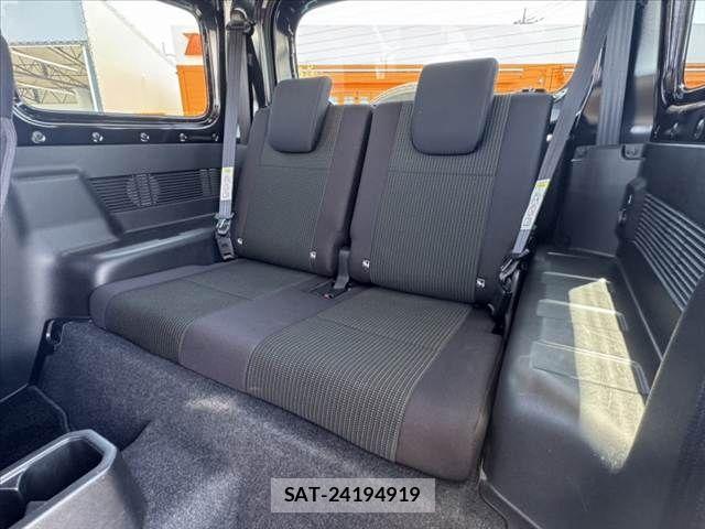 Suzuki JIMNY 2022-01 6752048-17