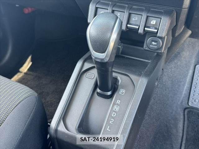 Suzuki JIMNY 2022-01 6752048-24