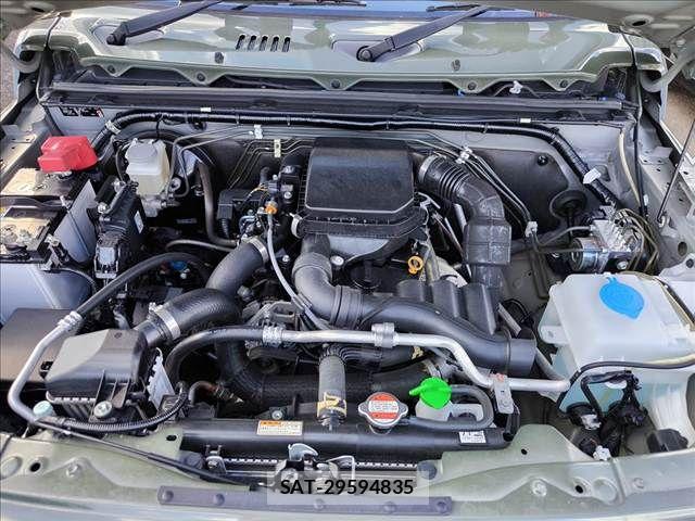 Suzuki JIMNY 2018-09 6752054-18