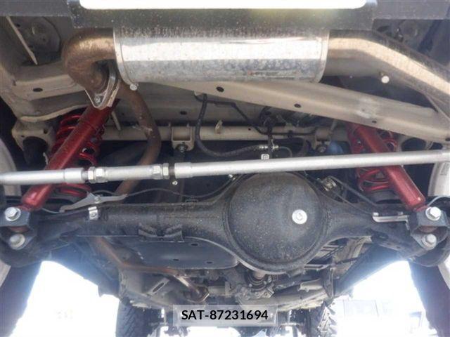 Suzuki JIMNY 2021-08 6791156-5