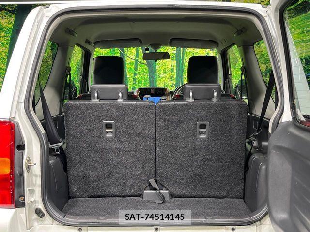 Suzuki JIMNY 2012-07 6815447-9