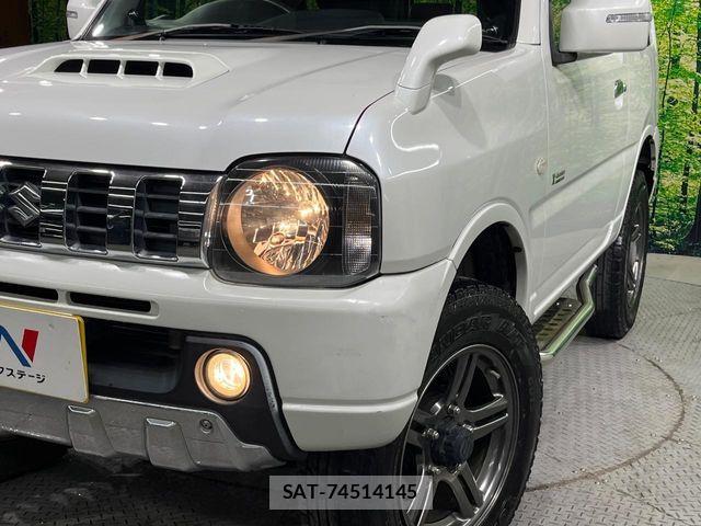 Suzuki JIMNY 2012-07 6815447-11