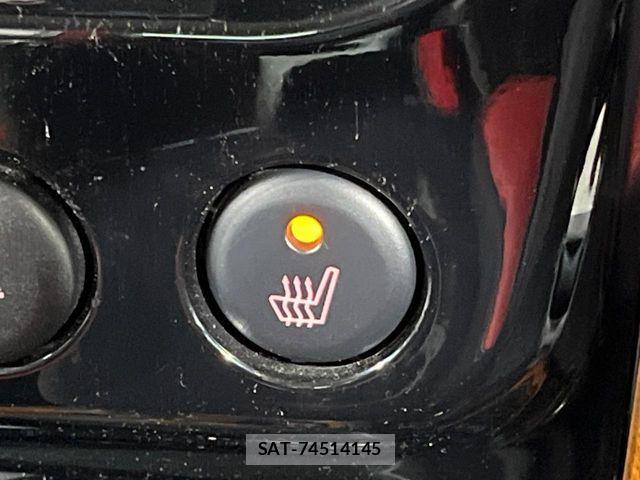 Suzuki JIMNY 2012-07 6815447-3