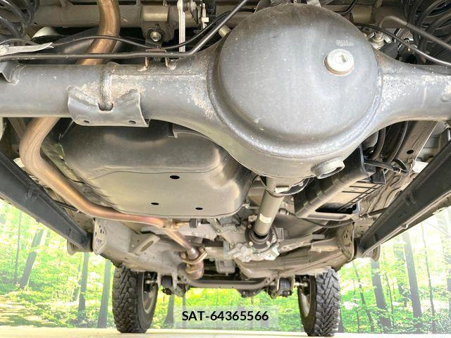 Suzuki JIMNY 2023-09 6815427-18