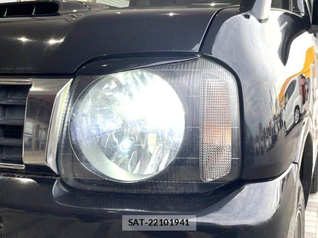 Suzuki JIMNY 2015-04 6815442-10
