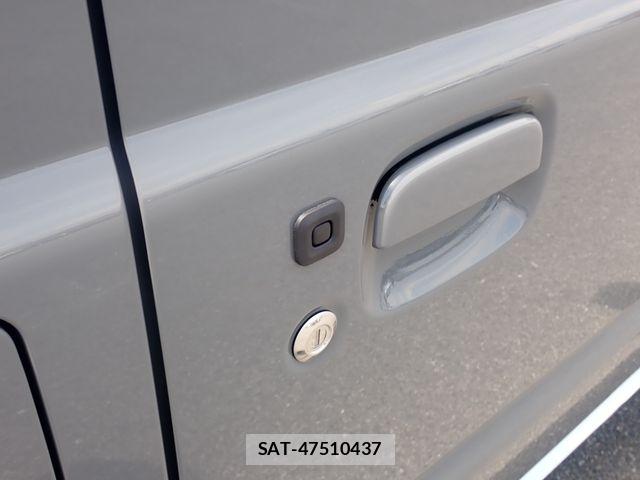 Suzuki JIMNY 2026-04 6815409-12