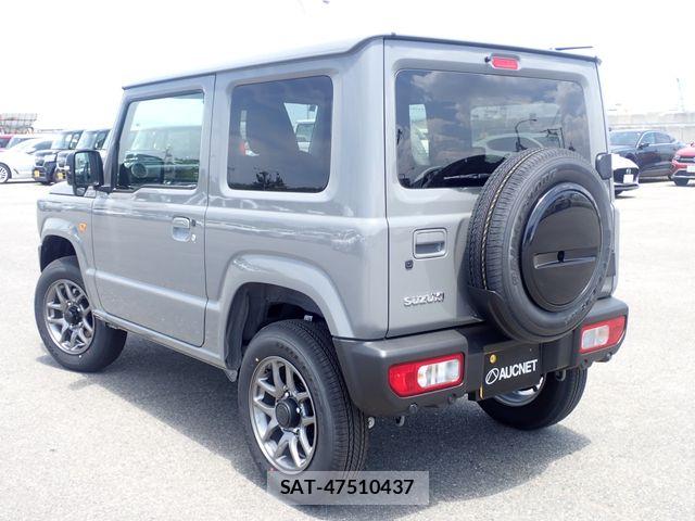 Suzuki JIMNY 2026-04 6815409-2