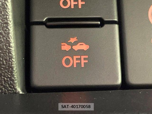 Suzuki JIMNY 2025-11 6815425-5