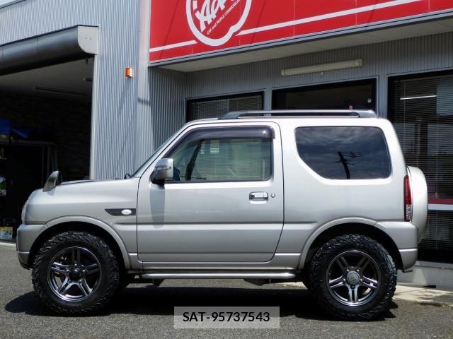 Suzuki JIMNY 2017-05 6815440-15