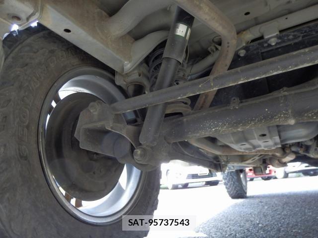 Suzuki JIMNY 2017-05 6815440-19