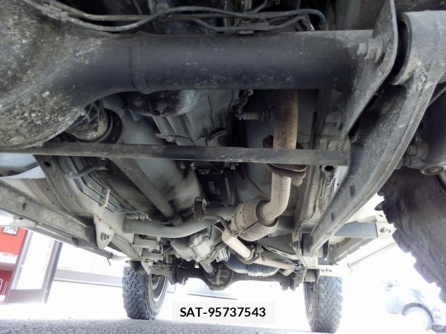 Suzuki JIMNY 2017-05 6815440-28