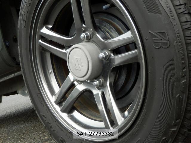 Suzuki JIMNY 2015-01 6815441-19