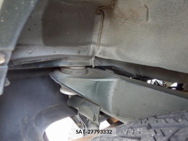 Suzuki JIMNY 2015-01 6815441-27