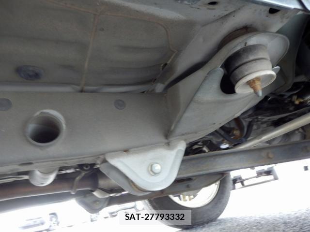 Suzuki JIMNY 2015-01 6815441-29
