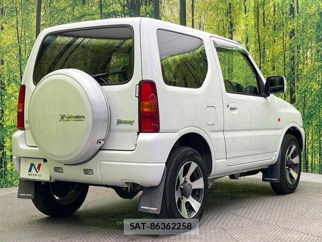 Suzuki JIMNY 2012-03 6815439-16