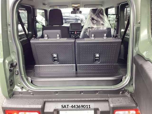 Suzuki JIMNY 2025-11 6906936-18