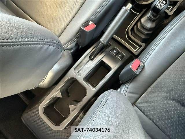 Suzuki JIMNY 2023-12 6906959-23