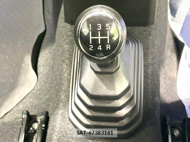 Suzuki JIMNY 2020-01 6906983-2