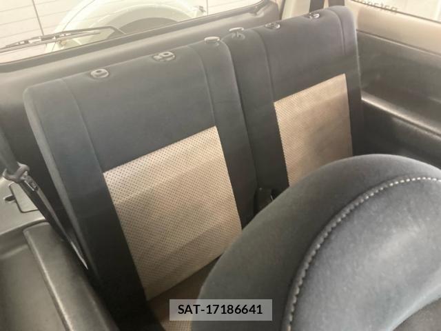 Suzuki JIMNY 2007-11 6907023-12