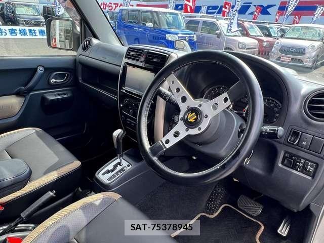 Suzuki JIMNY 2016-12 6906993-27