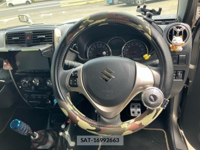 Suzuki JIMNY 2018-03 6906989-10