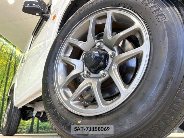 Suzuki JIMNY 2024-11 6906948-11
