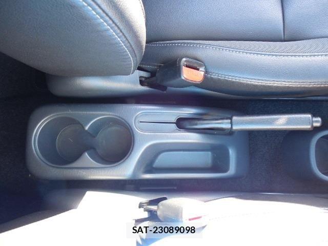Suzuki JIMNY 2011-06 6907009-22