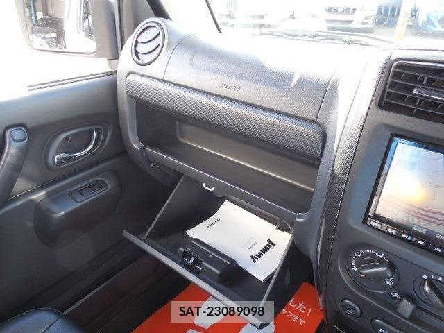 Suzuki JIMNY 2011-06 6907009-23