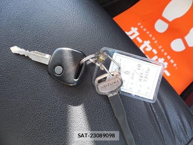 Suzuki JIMNY 2011-06 6907009-24