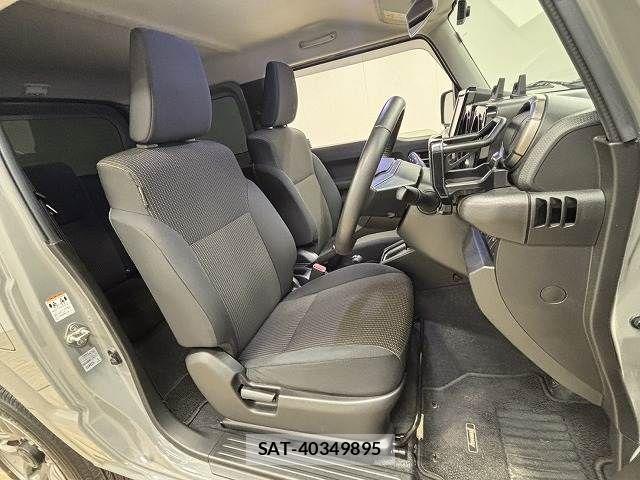 Suzuki JIMNY 2022-12 6994474-4