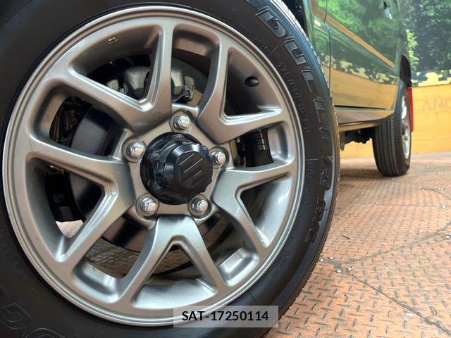 Suzuki JIMNY 2024-02 6994468-11