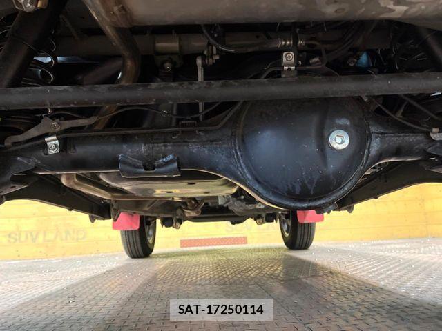 Suzuki JIMNY 2024-02 6994468-18