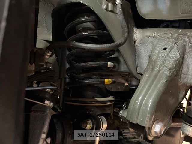 Suzuki JIMNY 2024-02 6994468-19