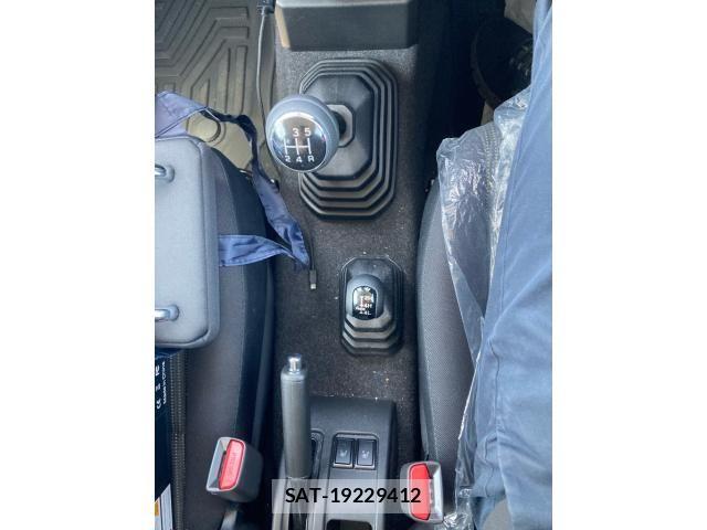 Suzuki JIMNY 2025-05 6994483-14