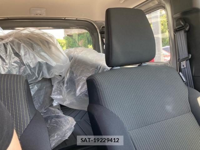 Suzuki JIMNY 2025-05 6994483-23