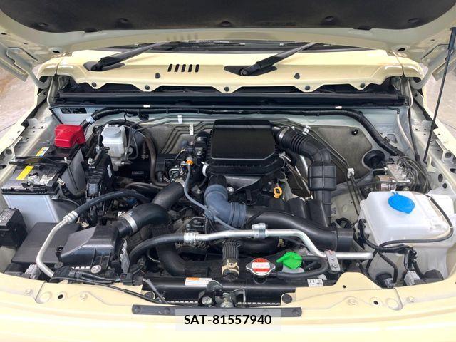 Suzuki JIMNY 2024-04 6994469-17