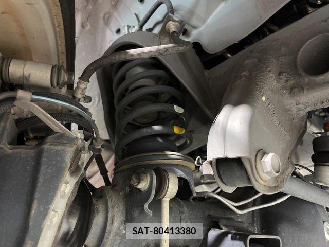 Suzuki JIMNY 2023-09 7020669-19