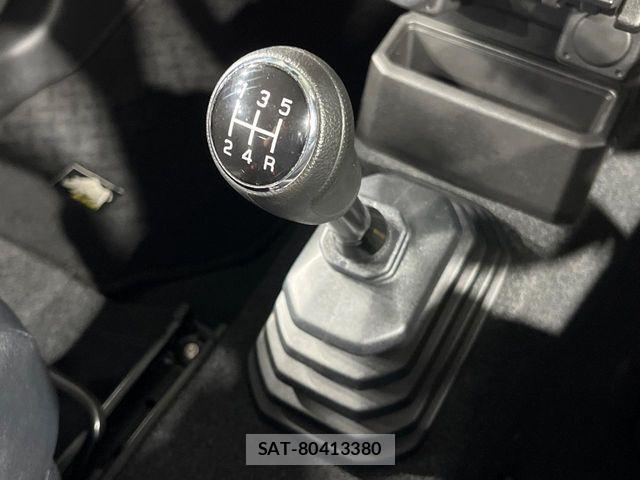Suzuki JIMNY 2023-09 7020669-3