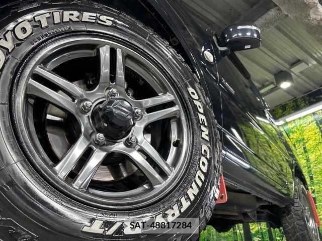 Suzuki JIMNY 2012-08 7020678-11