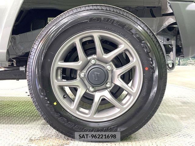 Suzuki JIMNY 2025-10 7058995-18