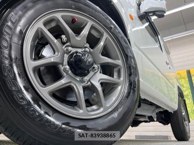 Suzuki JIMNY 2025-07 7058991-12