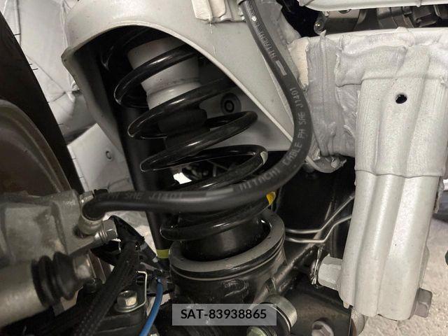Suzuki JIMNY 2025-07 7058991-19