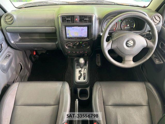 Suzuki JIMNY 2011-12 7059014-1