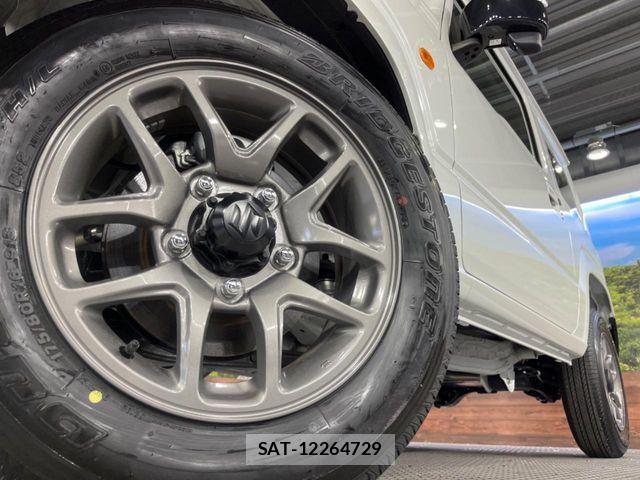 Suzuki JIMNY 2025-09 7058993-12