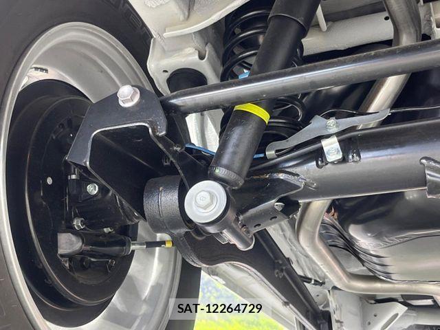 Suzuki JIMNY 2025-09 7058993-19