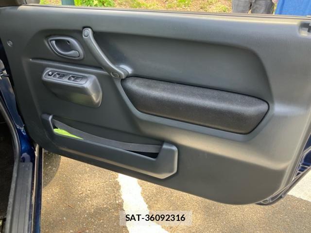 Suzuki JIMNY 2014-02 7059015-11