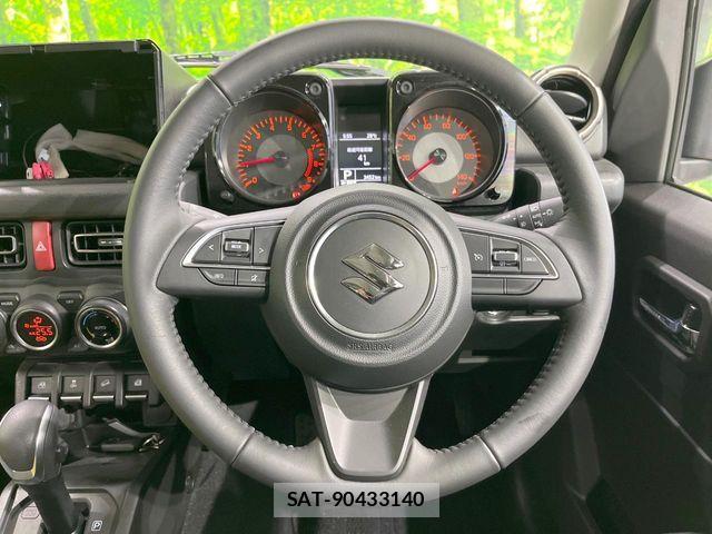 Suzuki JIMNY 2025-03 7058990-10