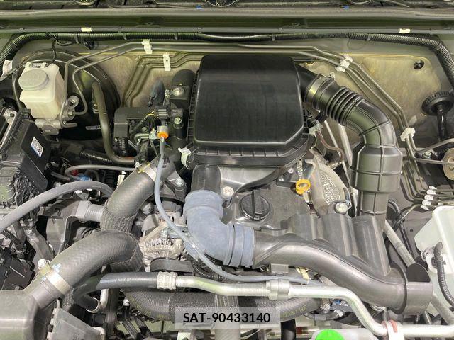 Suzuki JIMNY 2025-03 7058990-17